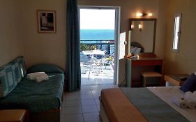 Porto Skala Village 4*